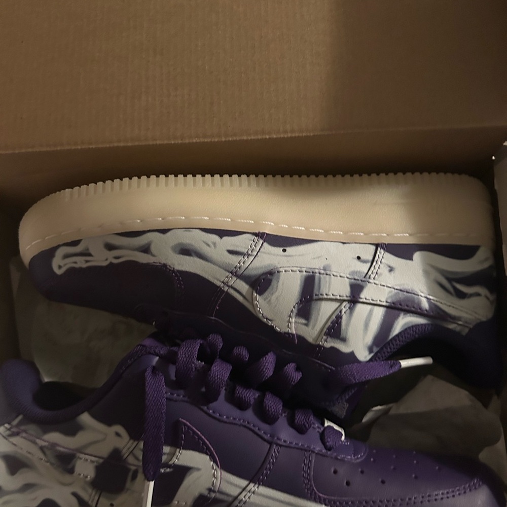 Men's 6 Air Force 1 Low 'Purple Skeleton